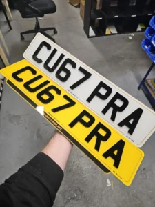 4D show plate with a personalised slogan and car club logo for display purposes